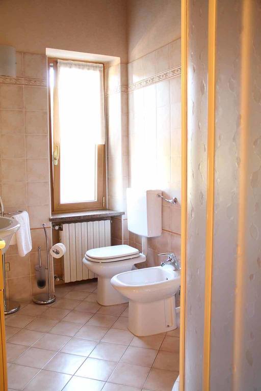 Da Rosa Bed&Breakfast Neviglie Habitación foto